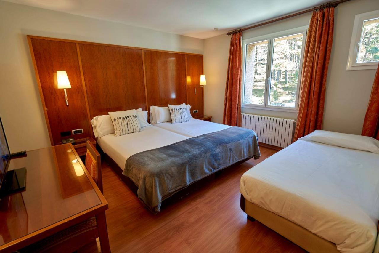 Coma Bella Hotel Sant Julia de Loria Exterior photo